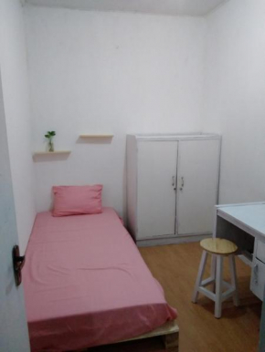 Kost harian 42A Bek Murad